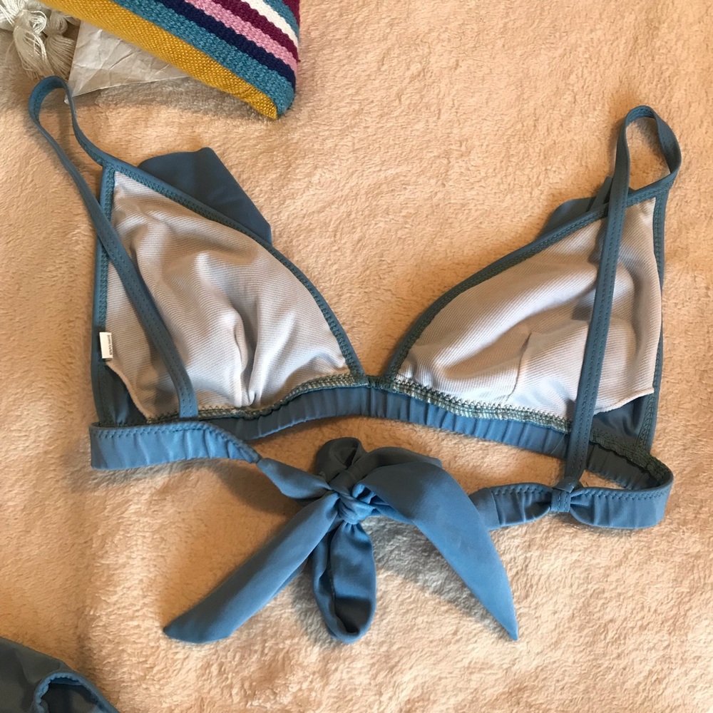 Baby Blue Bikini Ruffle Set - Picture 4 of 6